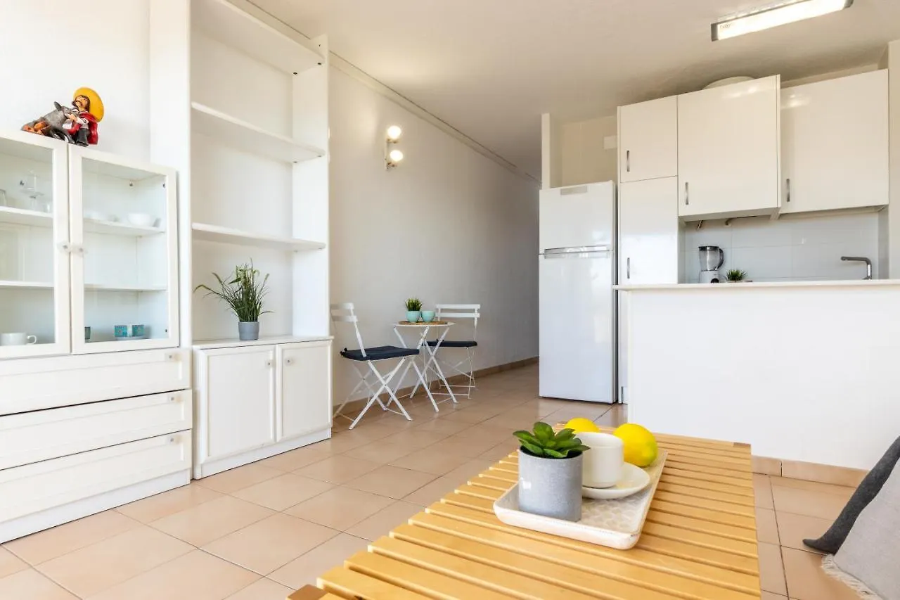 Apartamento Acacias Vista Mar Arysal Salou 0*,  España